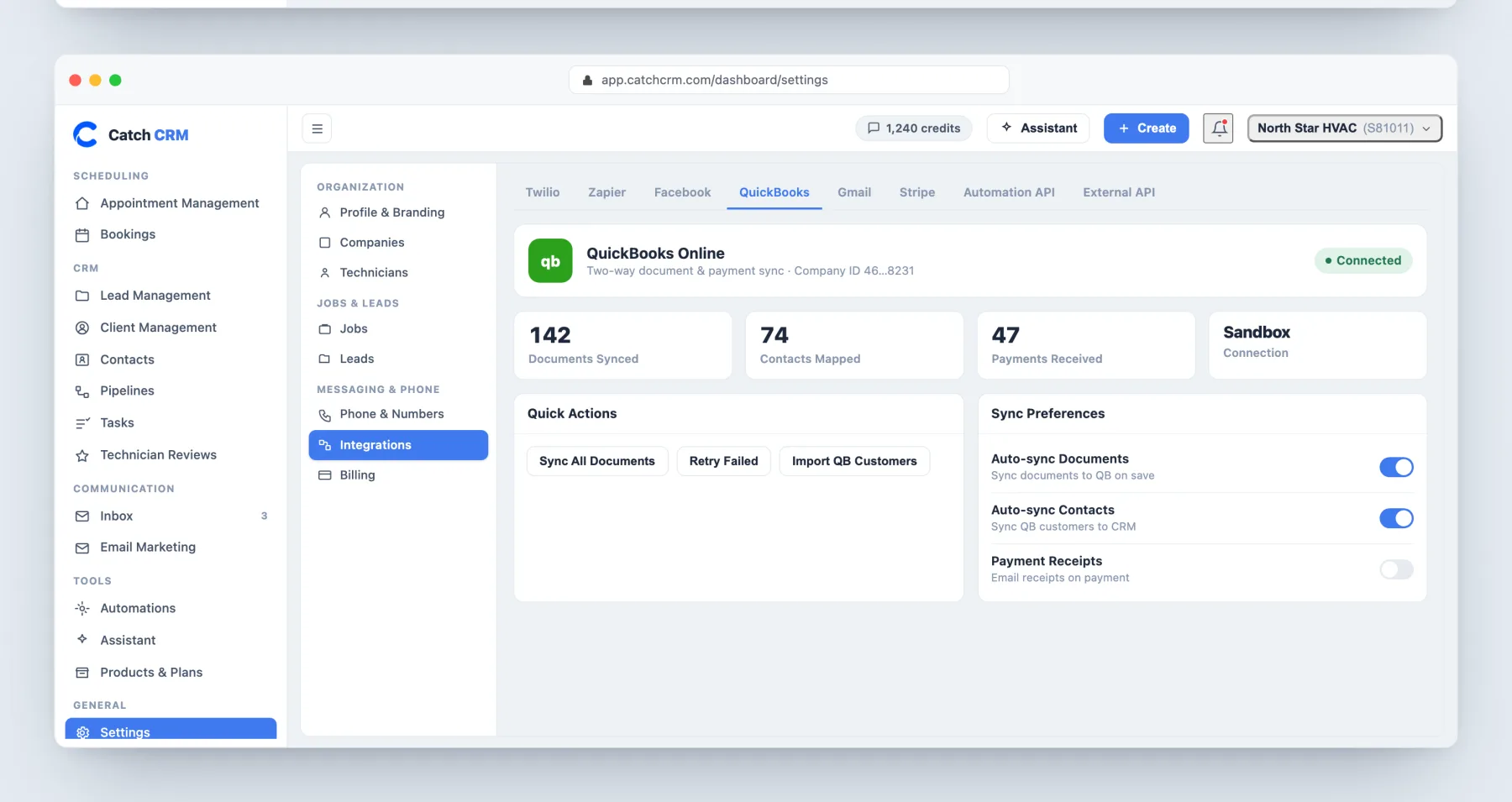The QuickBooks Online integration in Catch CRM, connected, with counts of documents synced, contacts mapped, and payments received, plus toggles for automatic document and contact sync